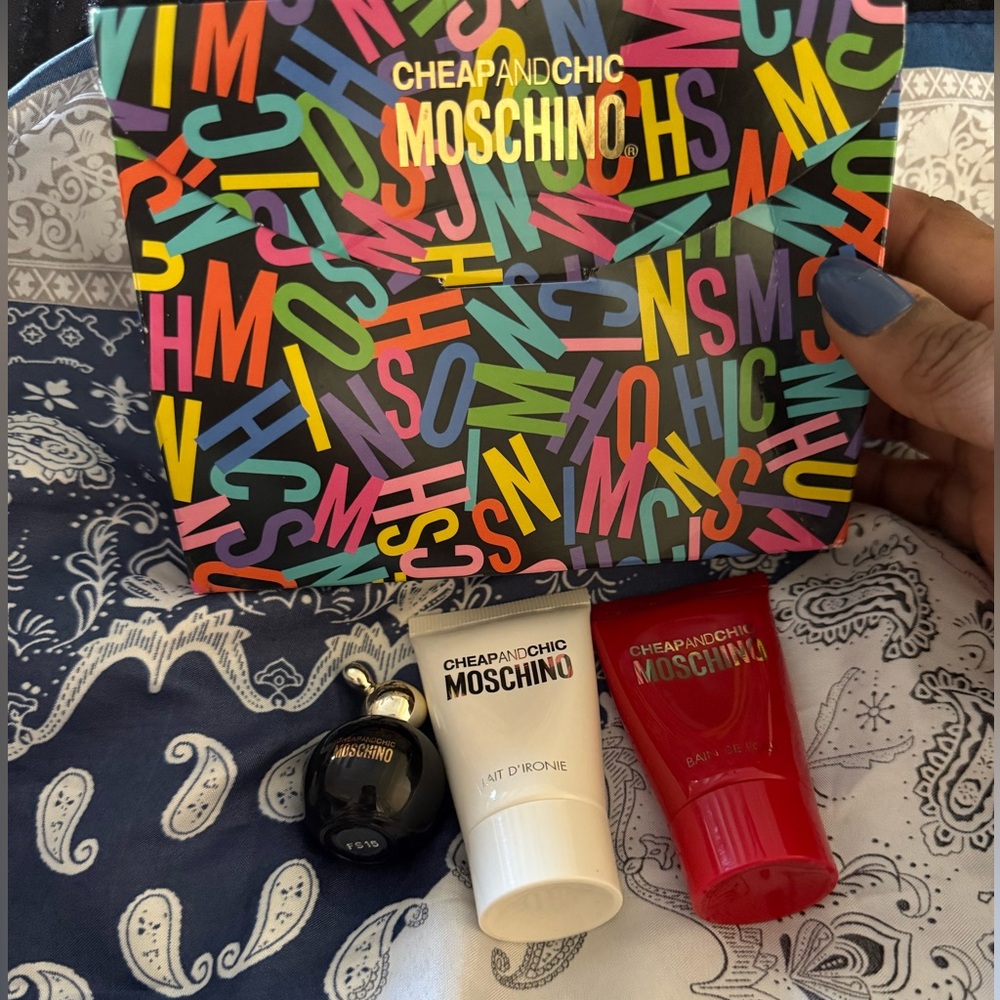 NEW 3-piece Moschino Multicolor Gift Set